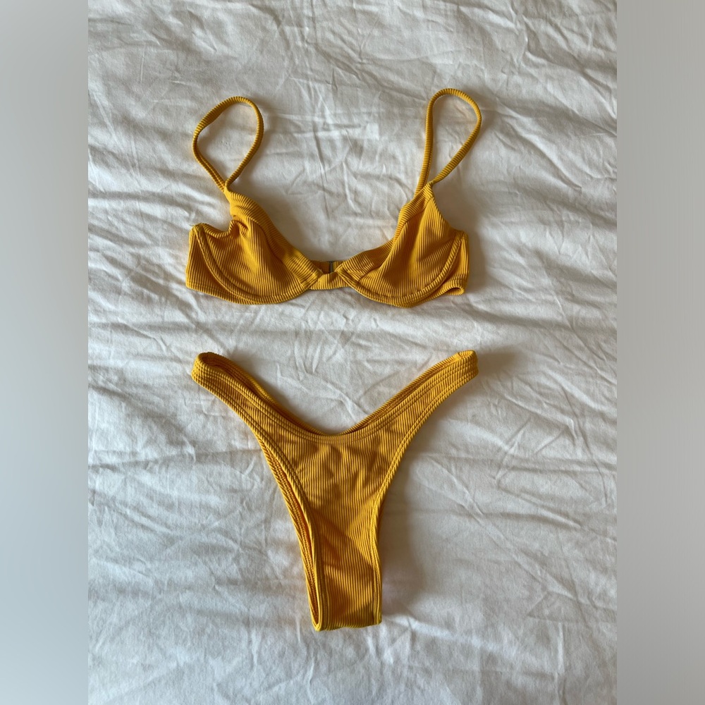 Abercrombie Ribbed Bikini, Yellow, XXS